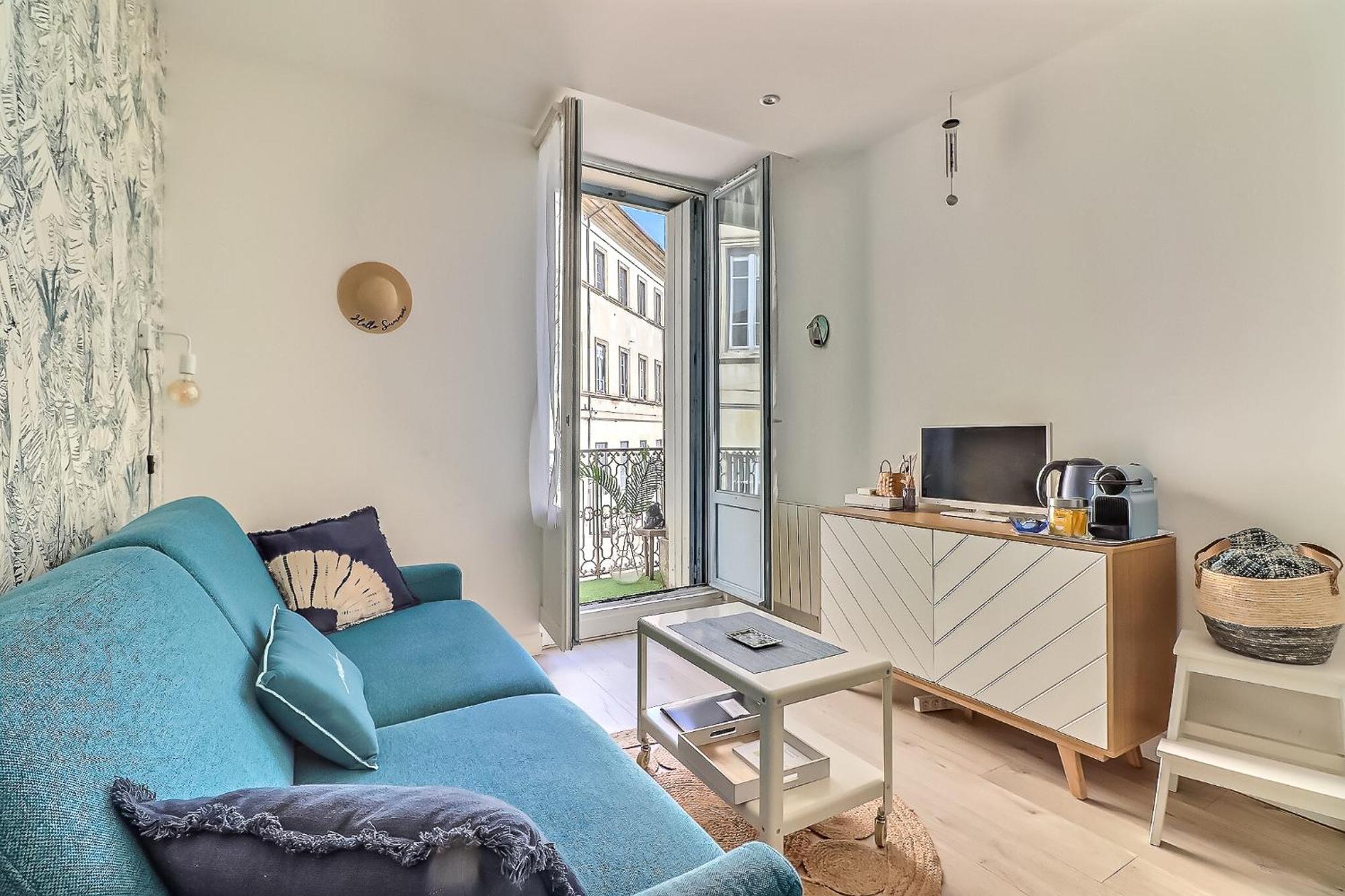 Blue De Nimes - Central - Balcon Apartment Luaran gambar